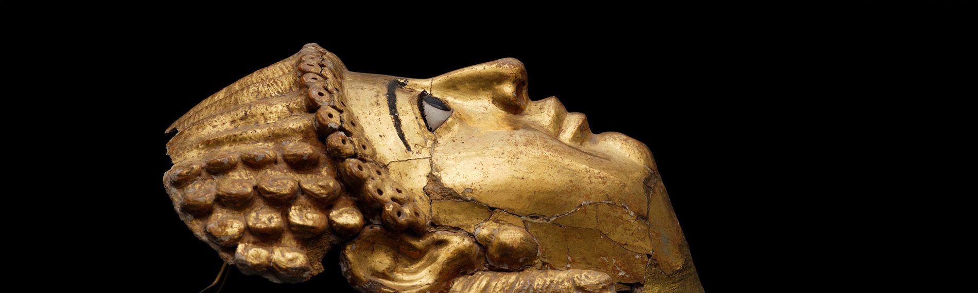 Pop-up Exhibition – Gilded Mummy Masks